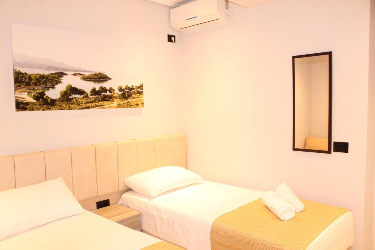 Bebi Hotel And Apartments Саранда Экстерьер фото