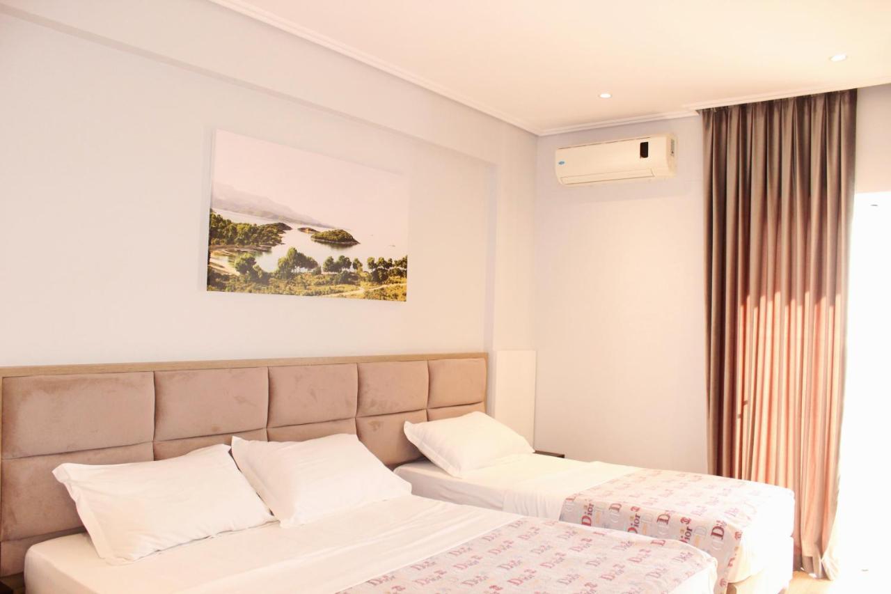 Bebi Hotel And Apartments Саранда Экстерьер фото