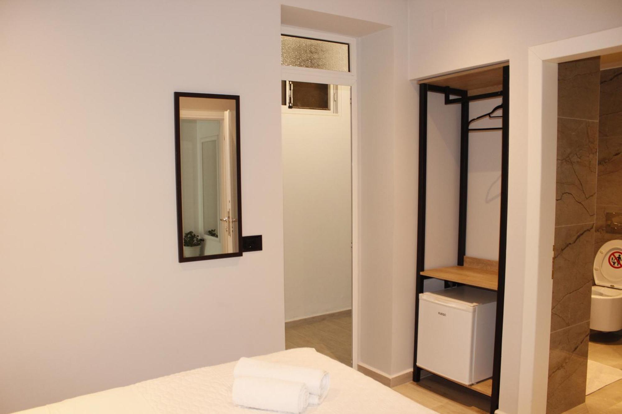 Bebi Hotel And Apartments Саранда Экстерьер фото